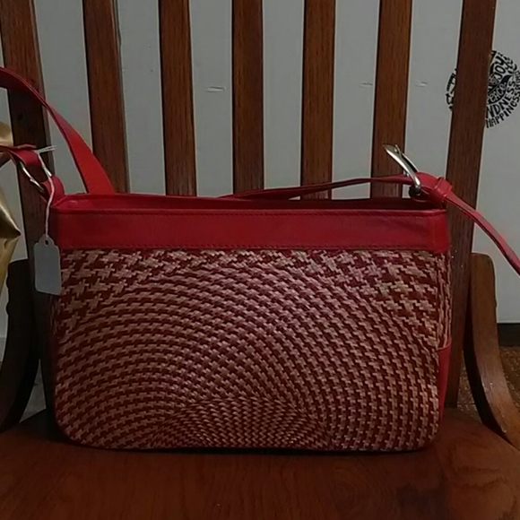 Purse - Picture 3 of 4